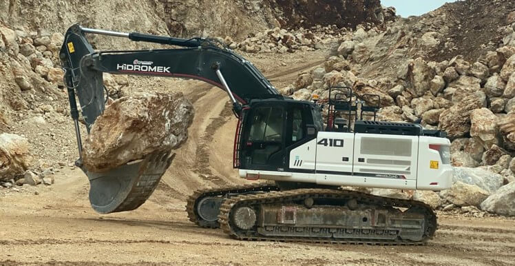 Excavadora sobre orugas HIDROMEK HMK410LCUHD-H4