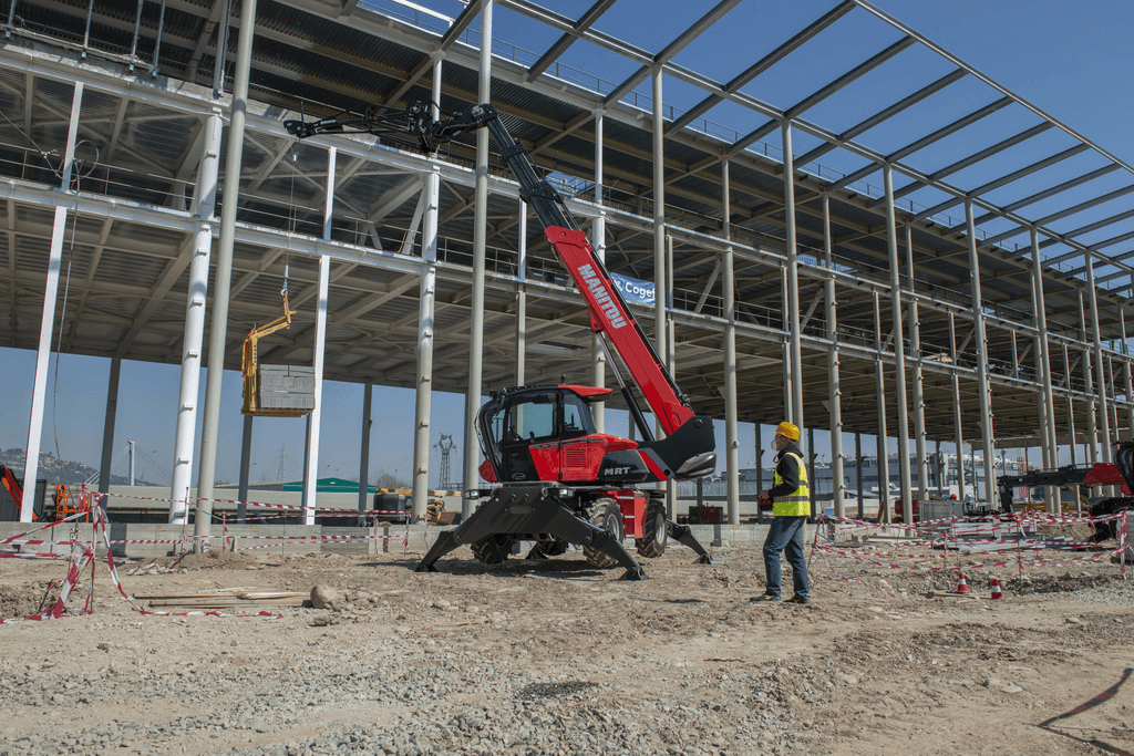Manipulador telescópico rotativo MANITOU MRTX1845
