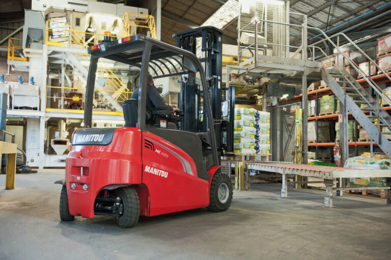 Montacargas eléctrico MANITOU ME420